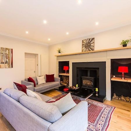 Self Catering , City Centre Apartment With Parking Edinburgh Bagian luar foto